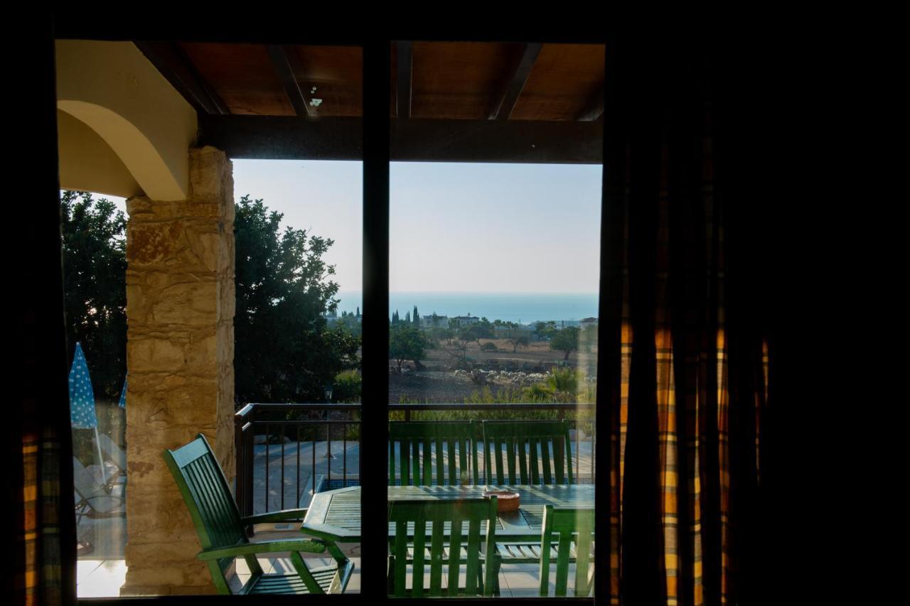 Adonis Villa Coral Bay Esterno foto