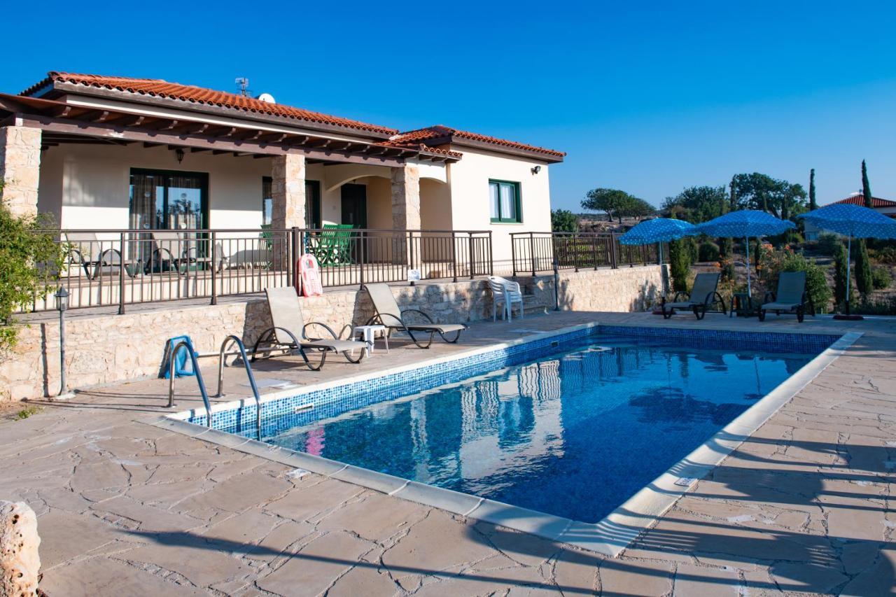 Adonis Villa Coral Bay Esterno foto